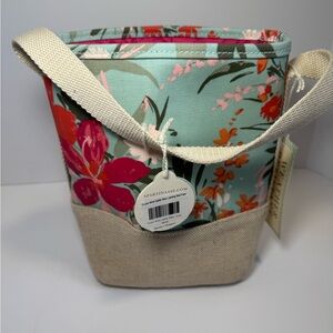 Spartina 449 Palmetto Bucket Bag in the Alljoy Landing Sea Foam pattern